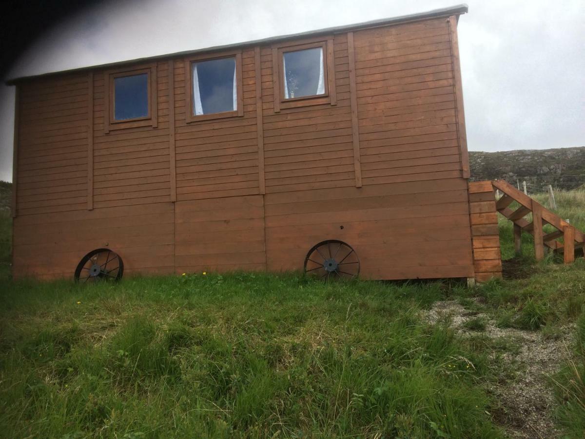 Eco Crofters Wagon By The Beach Oldshoremore Εξωτερικό φωτογραφία